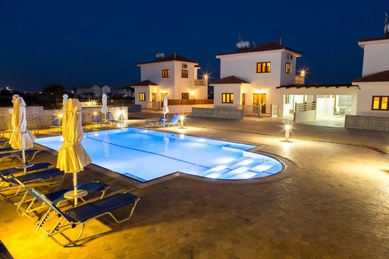 Magdalena Luxury Villas Ayia Napa 0*,